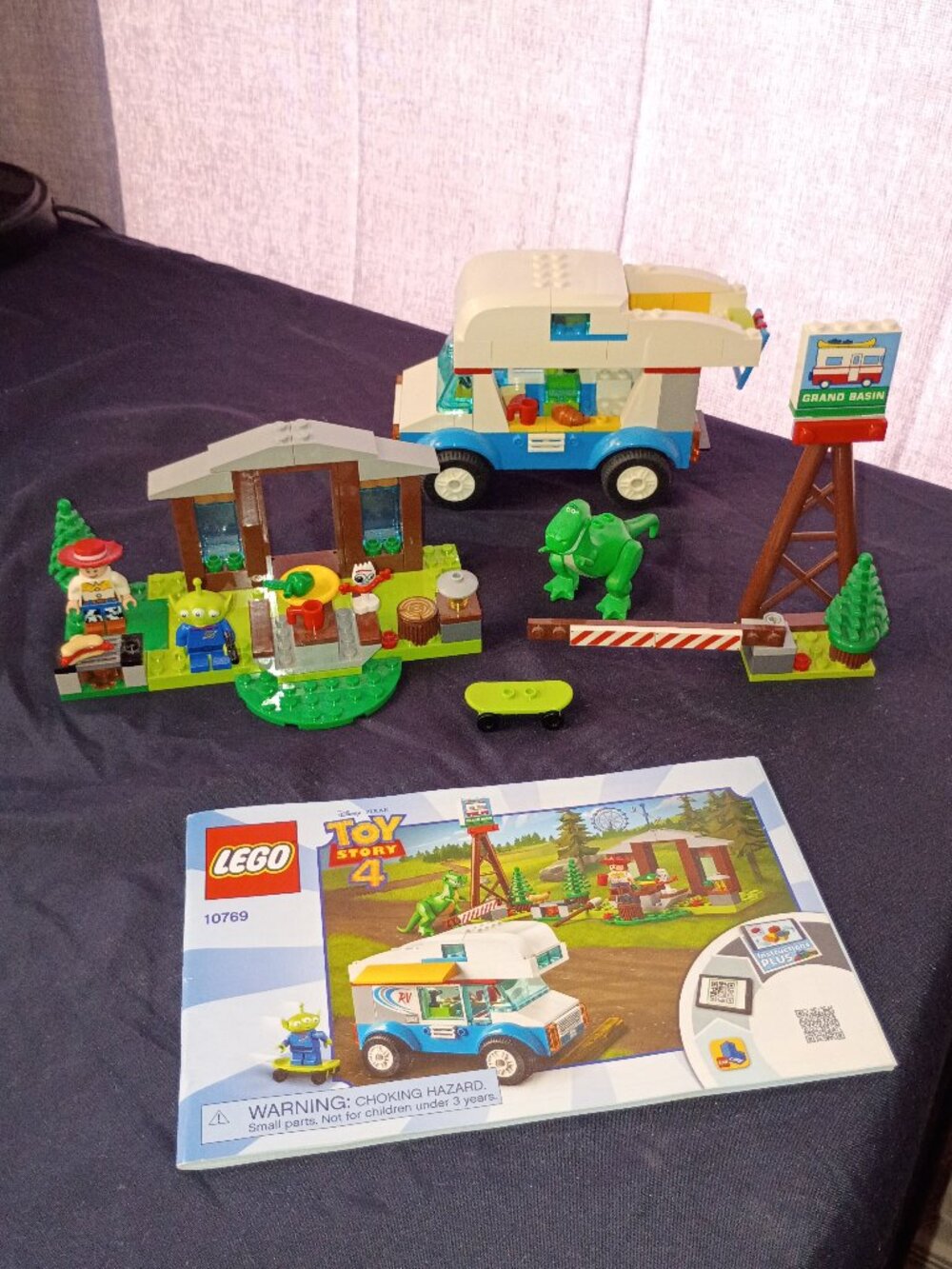 LEGO Disney Toy Story 4 RV Vacation 10769 - 100% Complete with Manual + Storage
